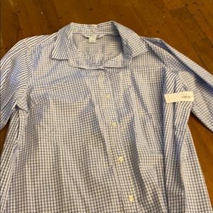 Old Navy blue checked plaid button down blouse.